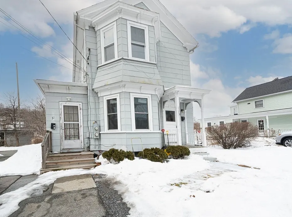 31 Neil  St. Photo 1
