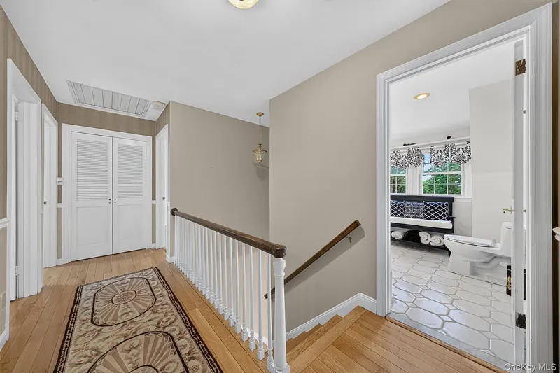23 Sloane Road Photo 26