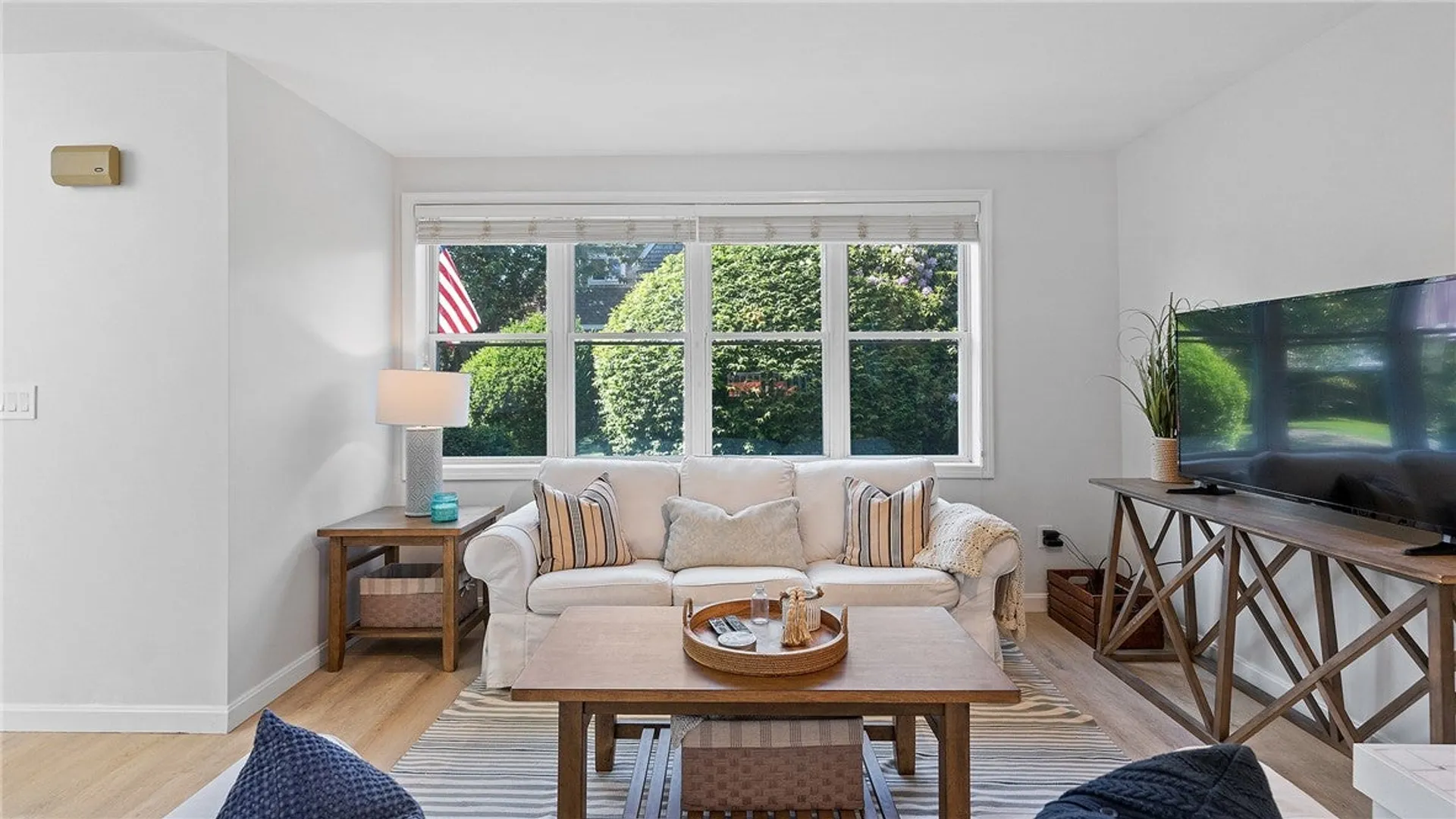 152 Tuckerman Avenue  #7 Photo 9
