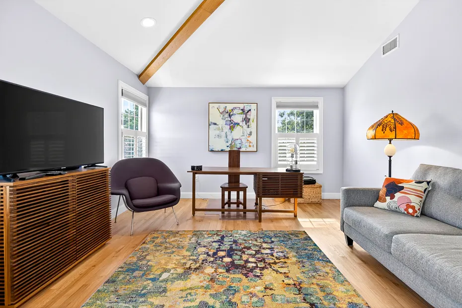 284 Shore Drive Photo 22