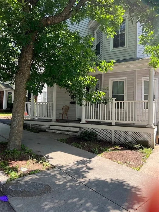 129 Cummins Hwy  #2 Photo 1