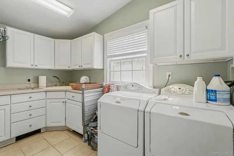 28 Observatory Drive Photo 17