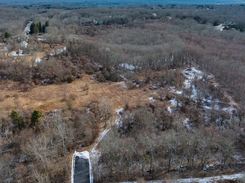 523 Voluntown Road Photo 21