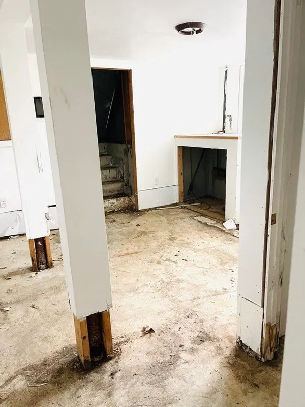 4 Hill Lane Photo 15