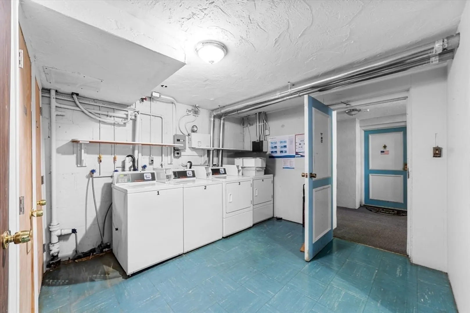211 West Street  #10A Photo 26