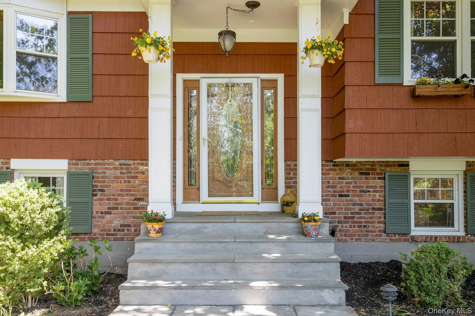 8 Woodland Road Photo 4