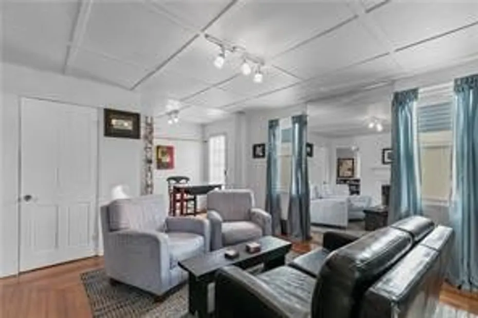 14 Dearborn Street Photo 1