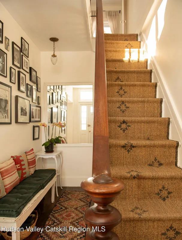 132 Decker Road Photo 4