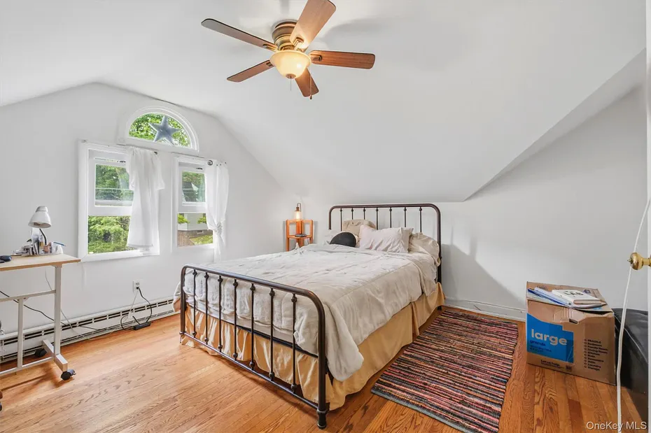 24 Tamarack Road Photo 20