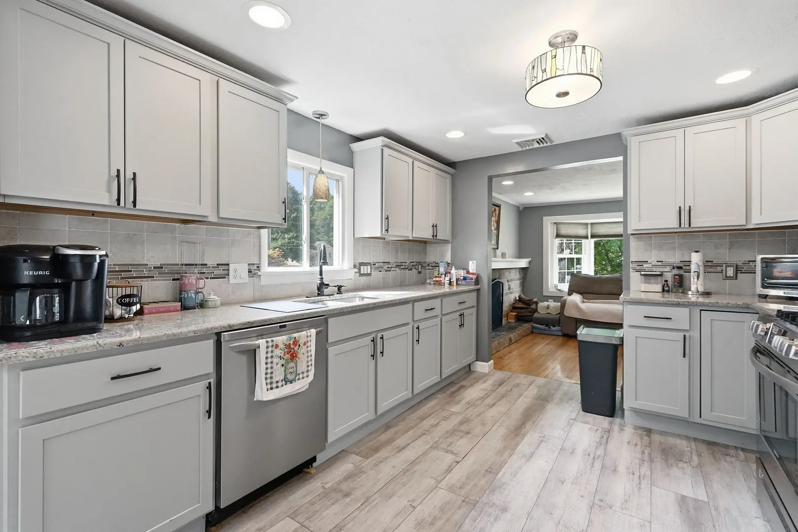 31 Sunset Terrace Photo 3