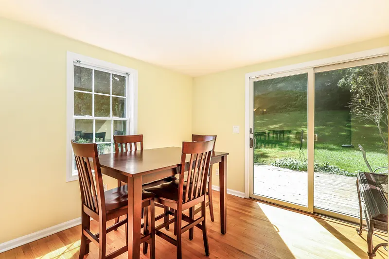 7 Parmalee Park Place Photo 8