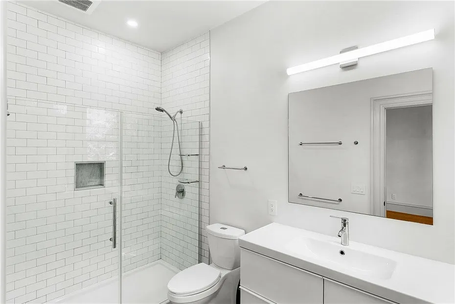 31 Parade Street  #201 Photo 19