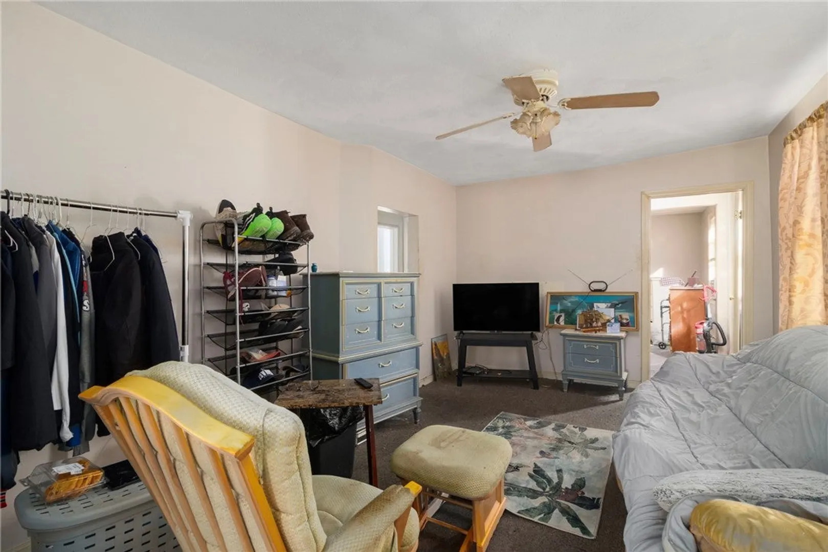 681 Providence Street Photo 19