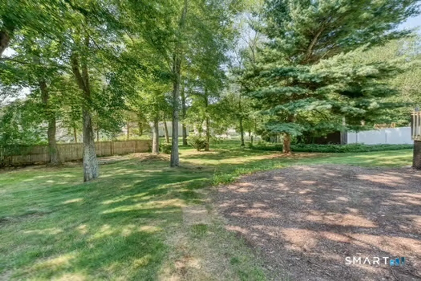 38 Kenwood Drive Photo 2