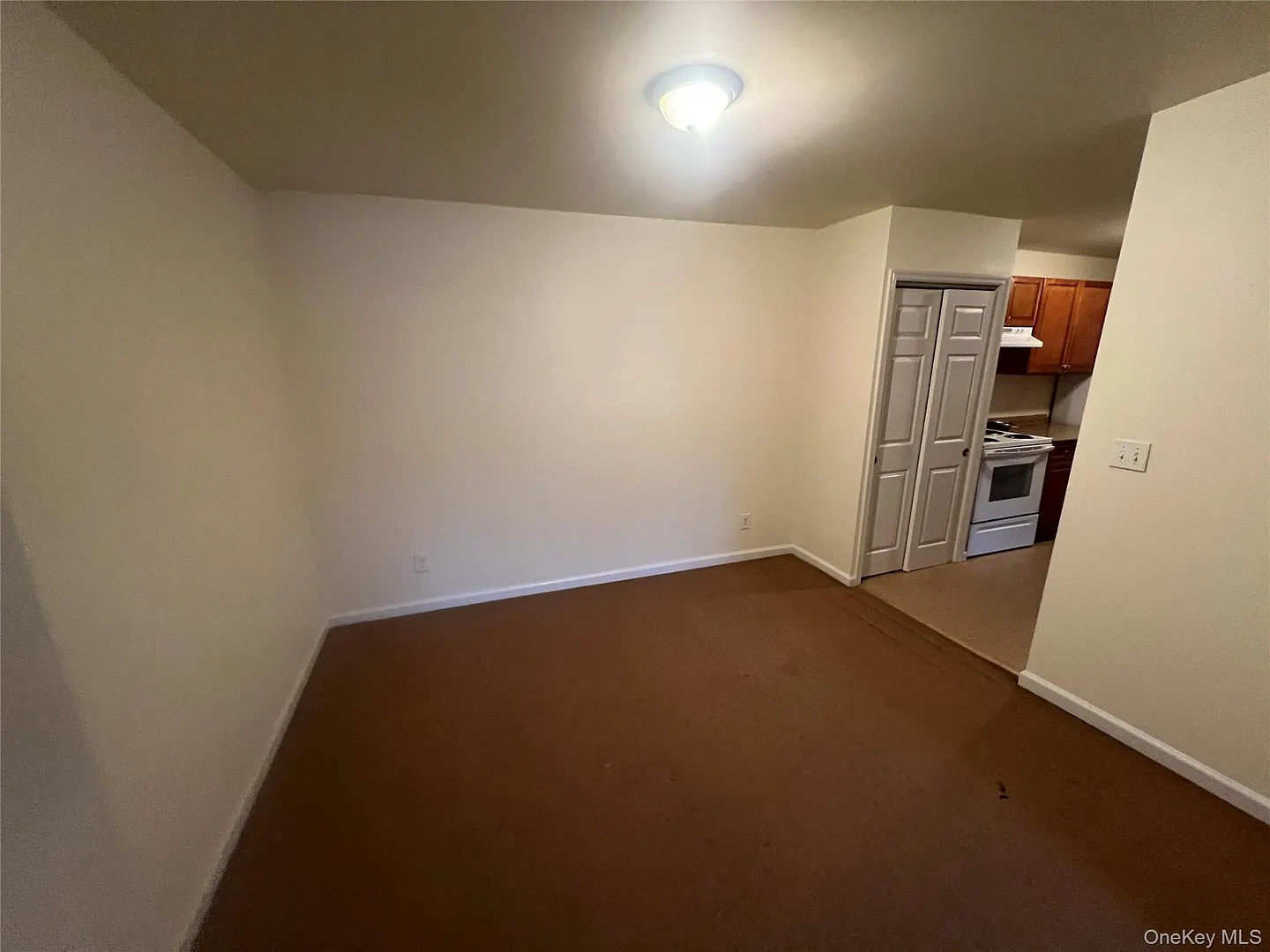 408 Carpenter Avenue  #24 Photo 5