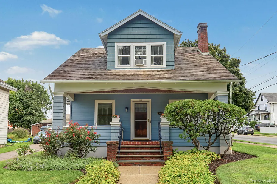1118 Hudson Avenue Photo 1