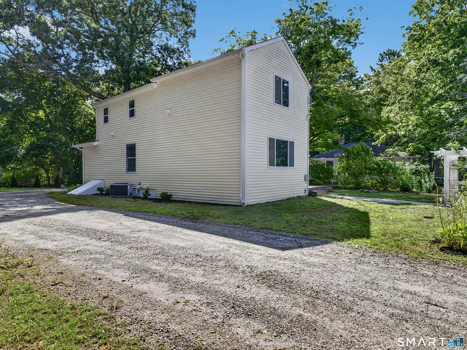 149 Liberty Street Photo 31