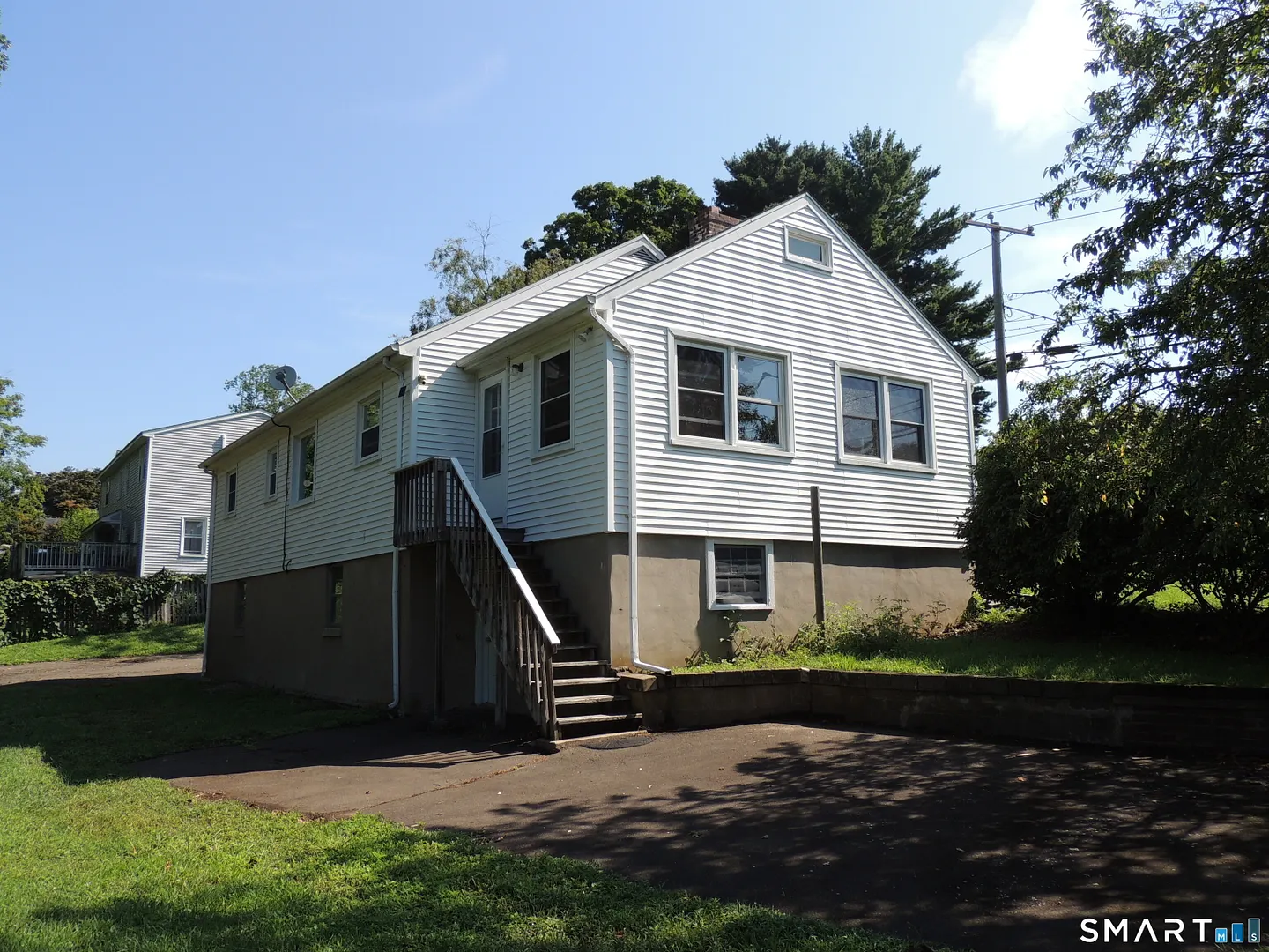 87 Hotchkiss Grove Road Photo 21