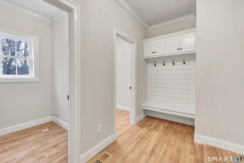 13 Belmont Avenue Photo 12