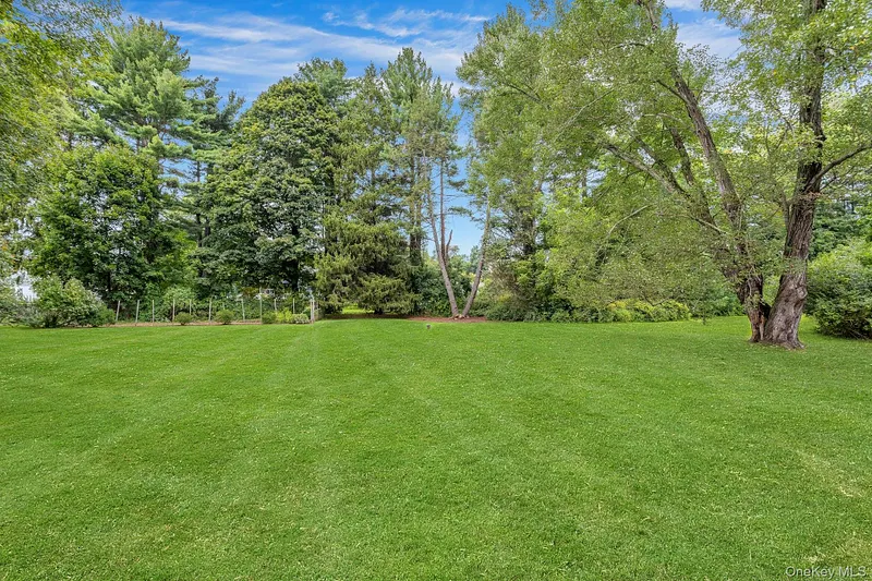 5 Spruce Pond Lane Photo 30