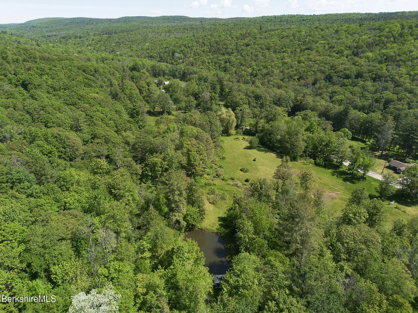 95 Town Hill Rd Photo 2