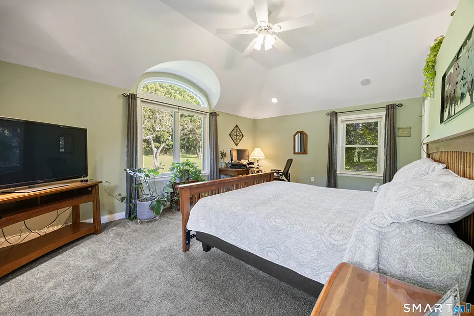 161 Upper State Street Photo 16