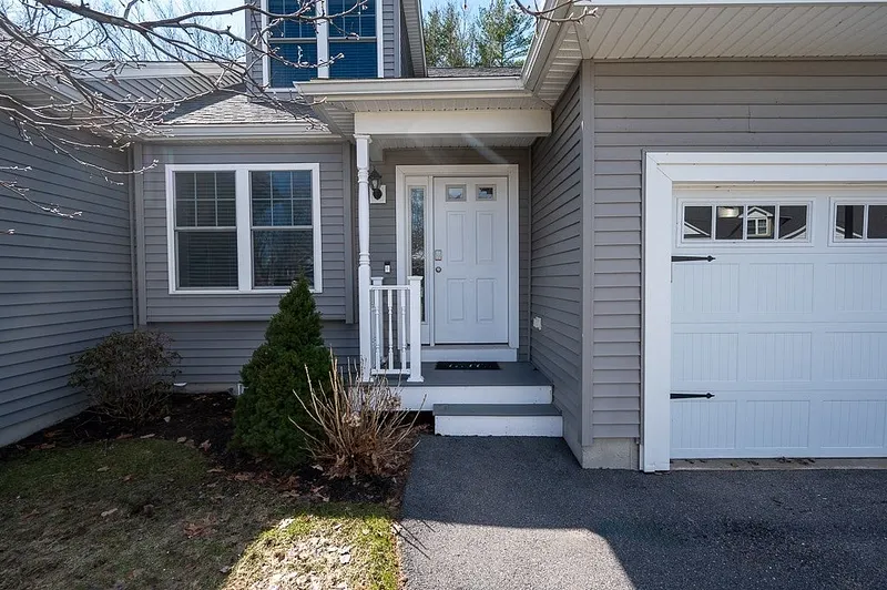 13 Emily Dr #13 Photo 2