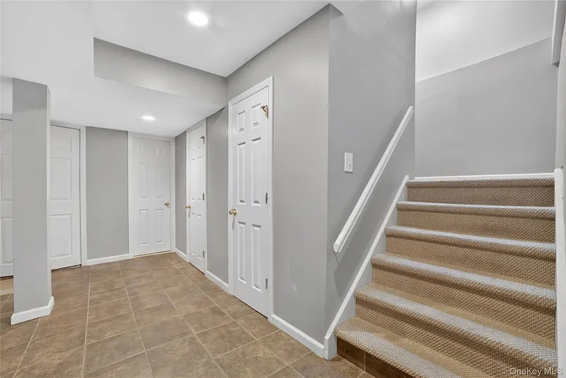 3 Leir Court Photo 27