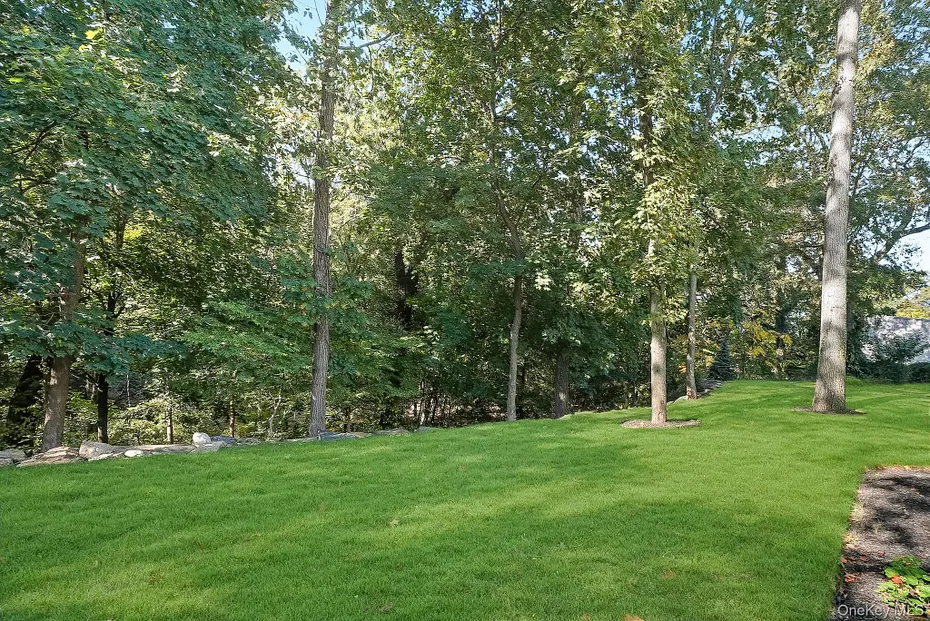 9 Kirby Lane N Photo 22