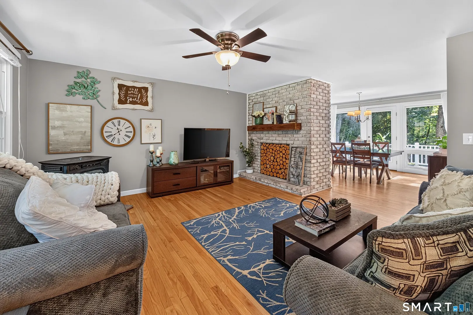 87 Chevas Road Photo 5