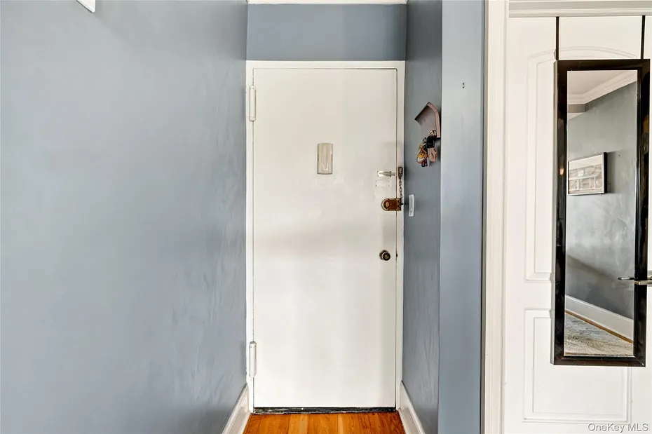 575 Bronx River Road  #6C Photo 8