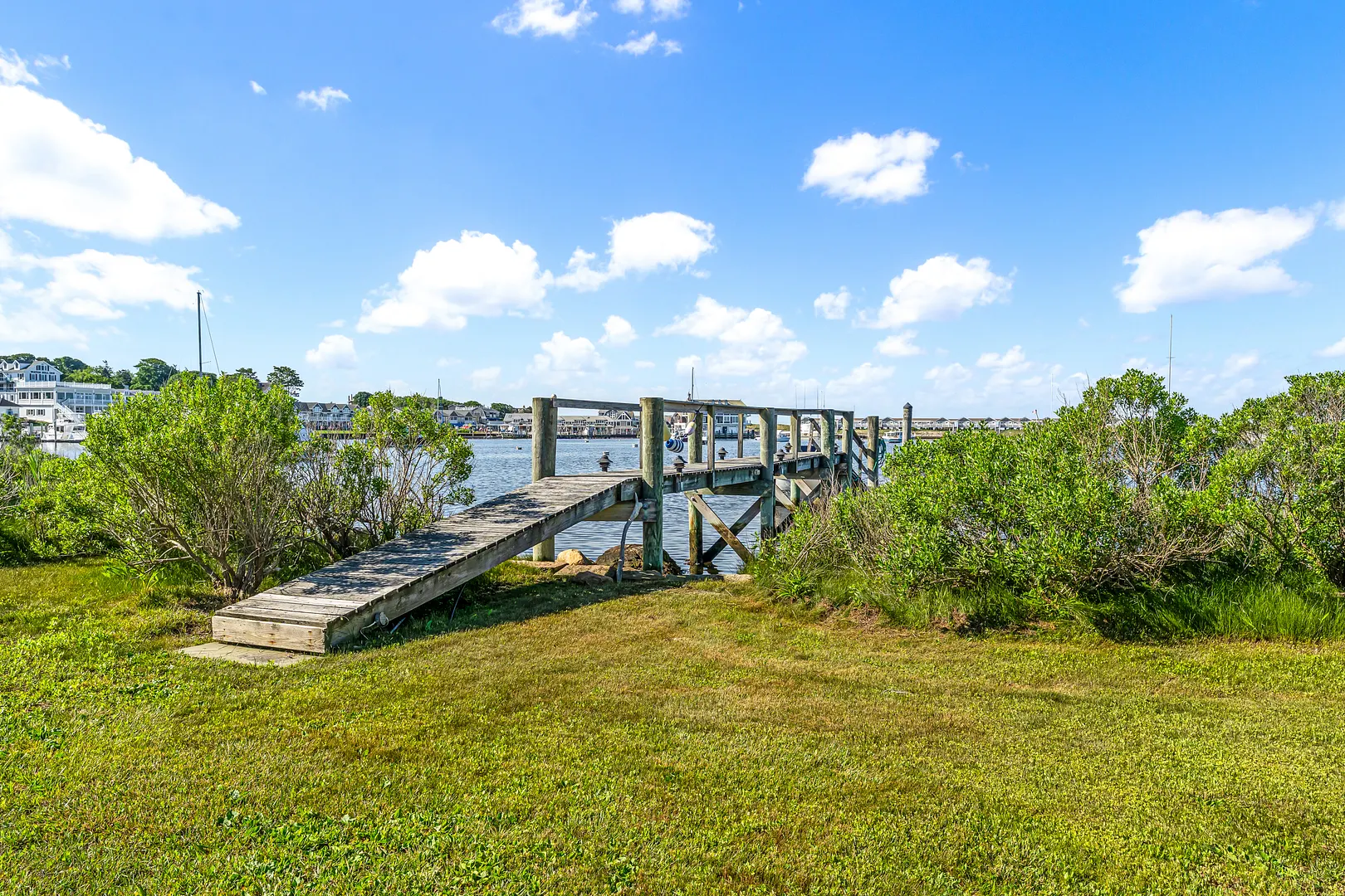16 Waters Edge Road Photo 5