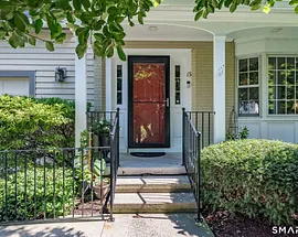 15 Cambridge Drive #15