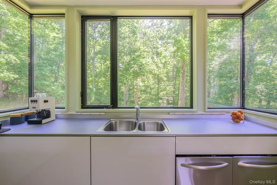 312 Sky Farm Road Photo 15