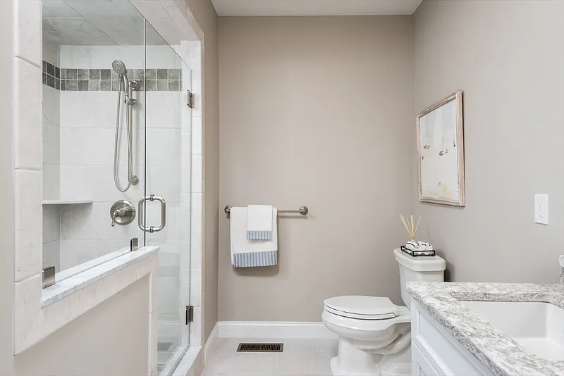 91 Miter Drive #18-1 Photo 11