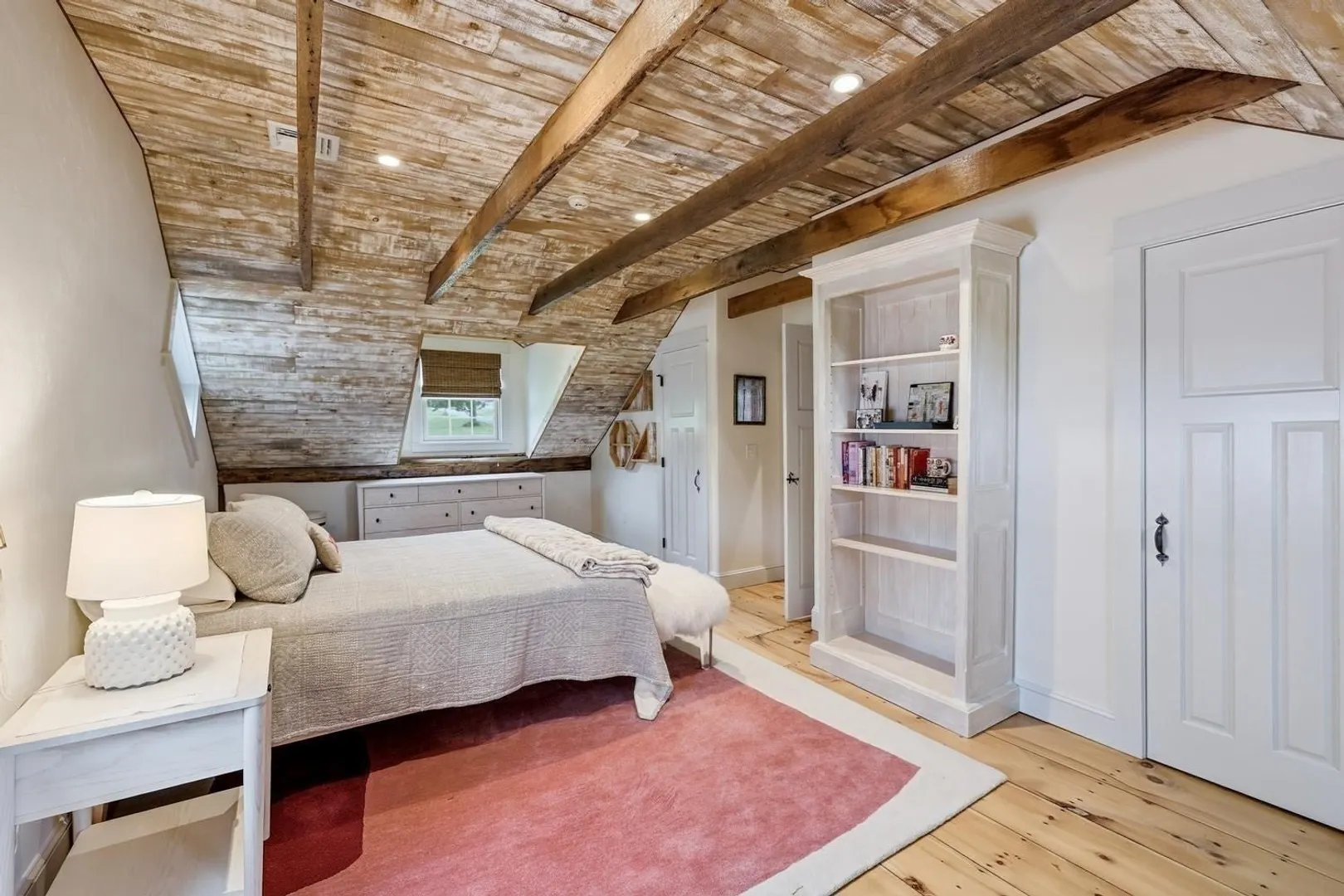 54 Patten Road Photo 18
