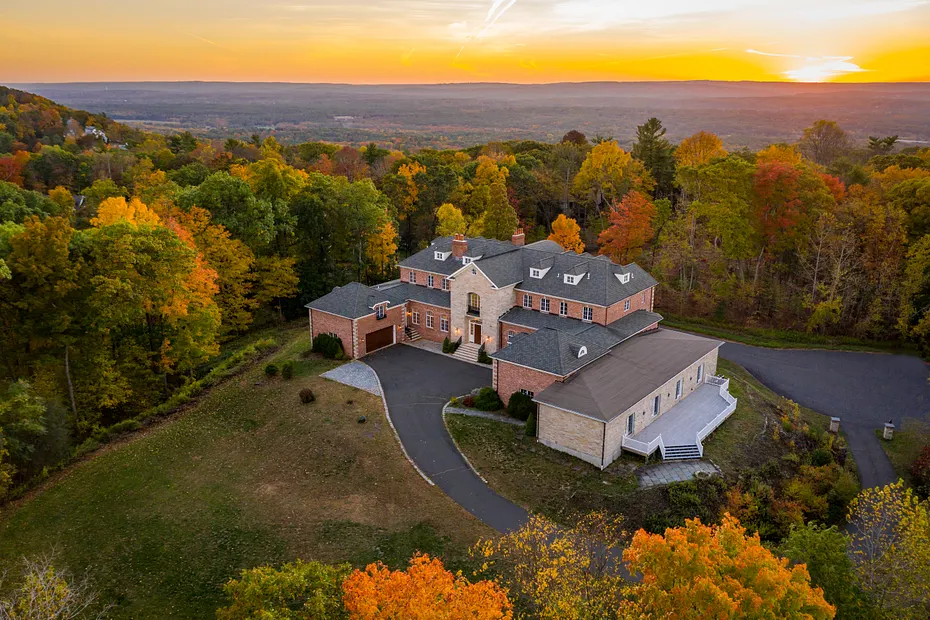 40 Parsons Way Photo 1