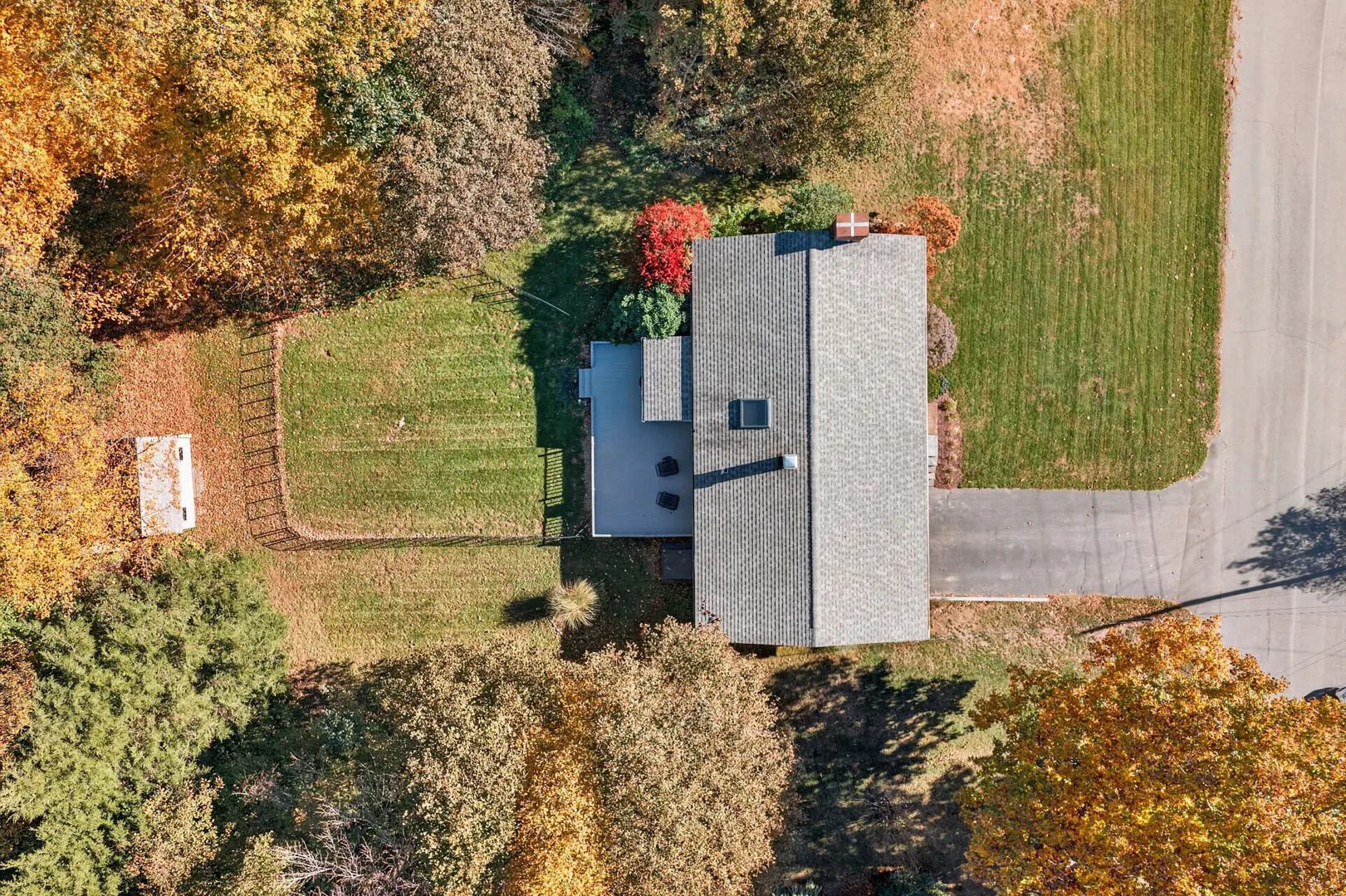 144 Lindley Ter Photo 3