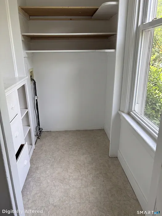 90 Oak Street  #2 Photo 3