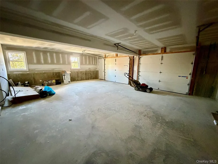 4 Webster Place Photo 19