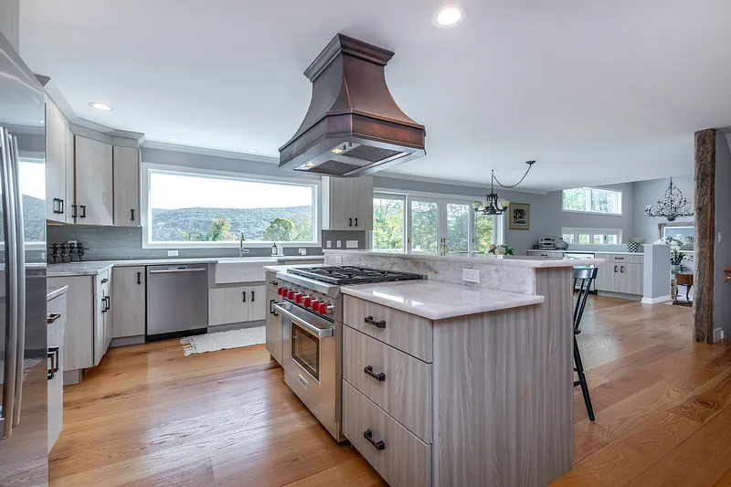 168 Cobble Road Photo 5