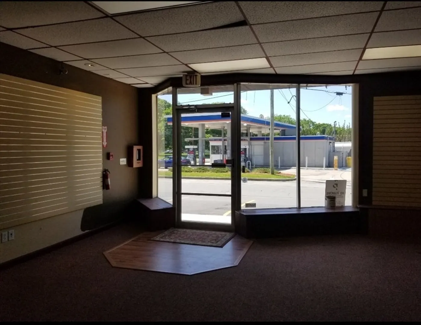 2 Fairlawn Ave #2 Photo 6