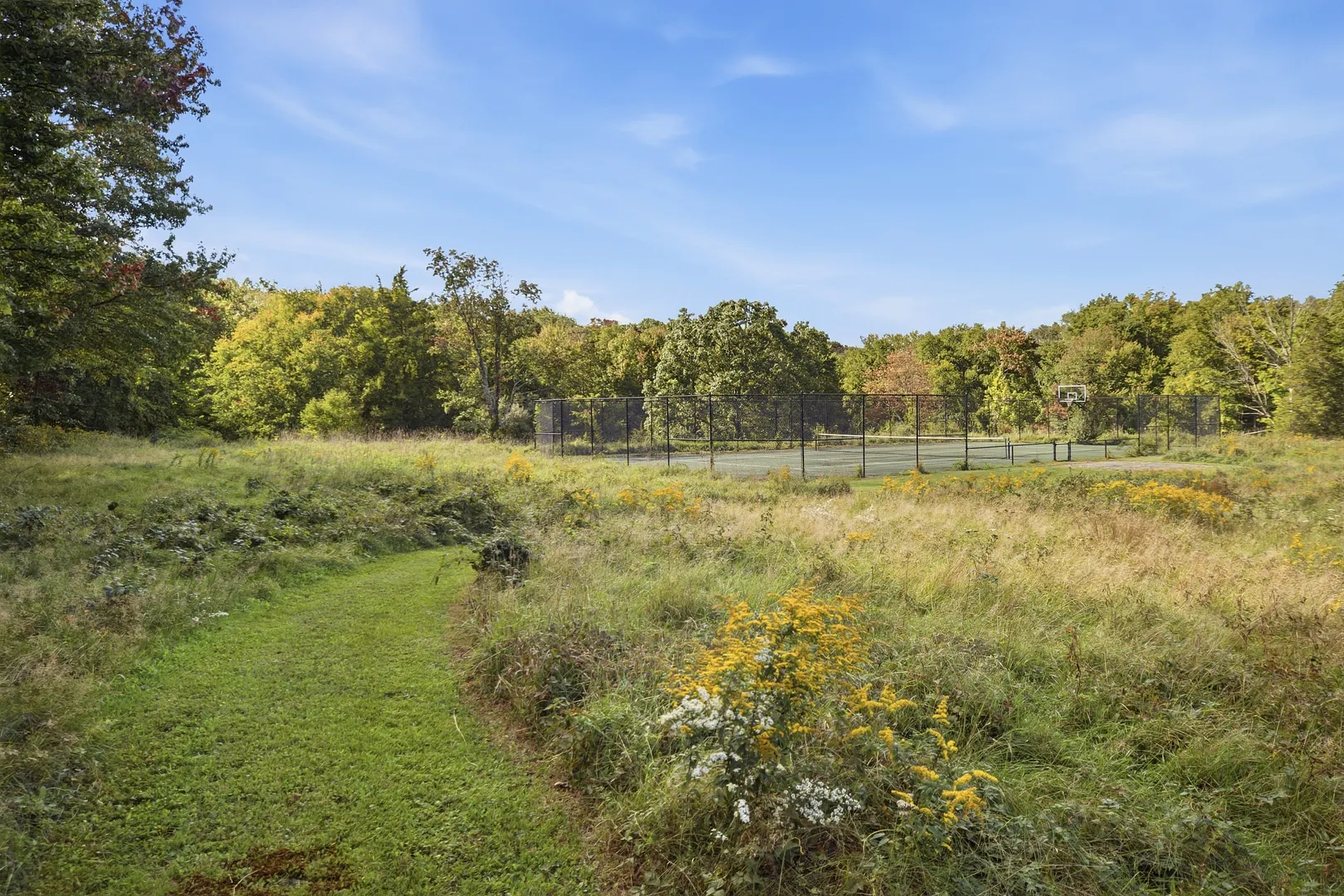 9 Ashley Lane Photo 33