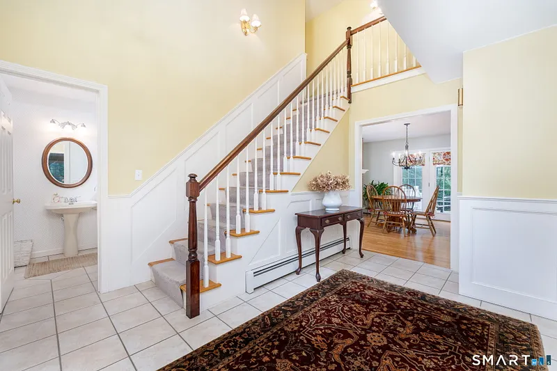 31 Knollwood Drive Photo 6