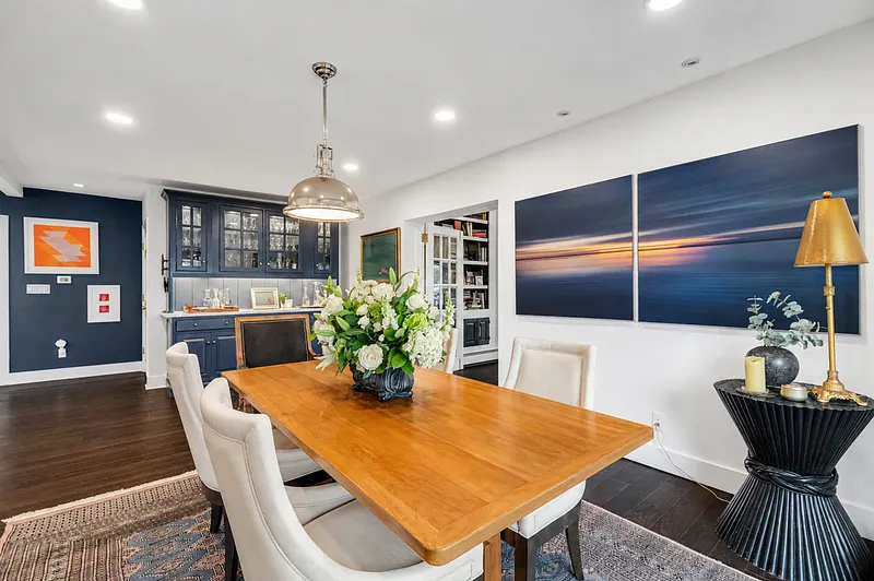 8 Park Place Photo 24