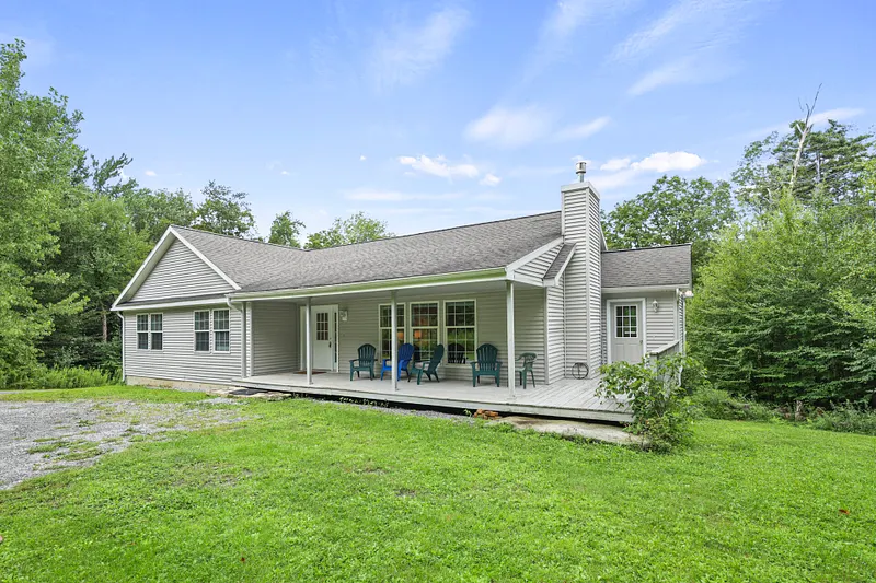 229 Hamilton Rd Photo 10