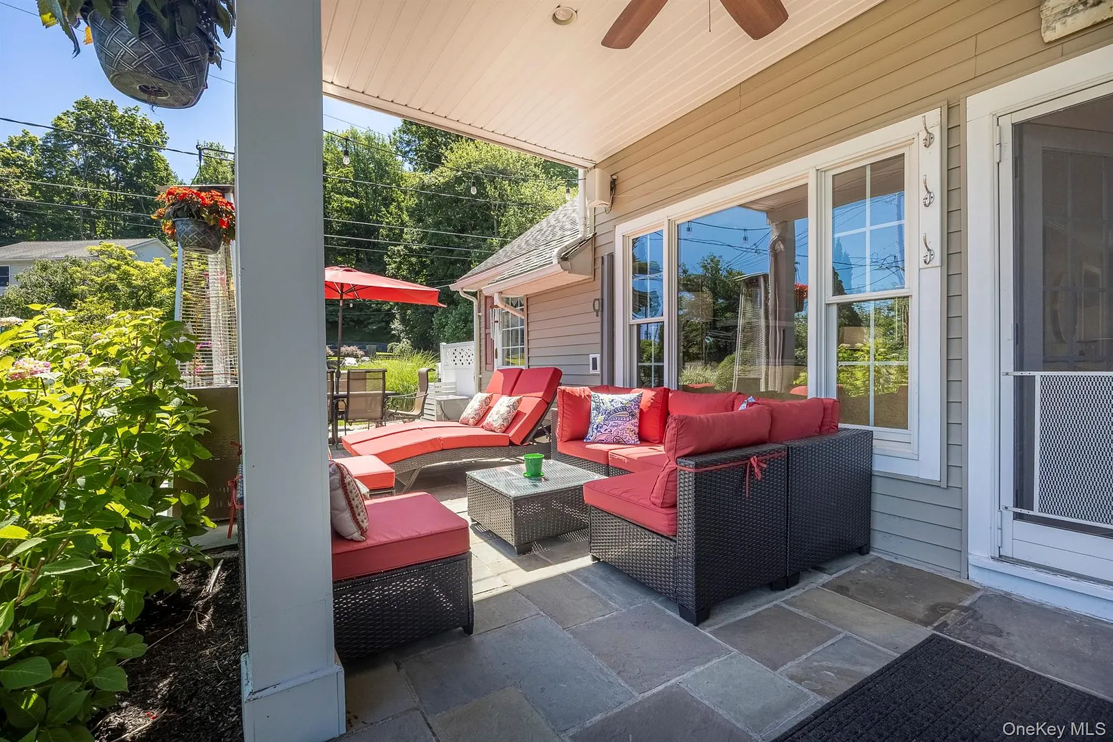 1 Colonial Drive Photo 33