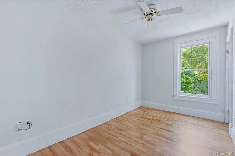 160 Washington Avenue Photo 15
