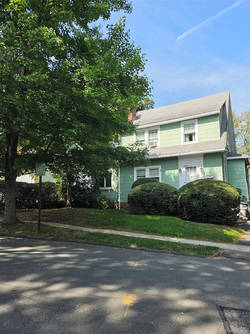 3 Emerson Place Photo 4