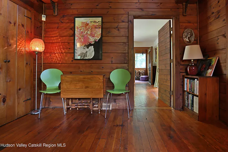 104 Dewitt Mills Road Photo 11